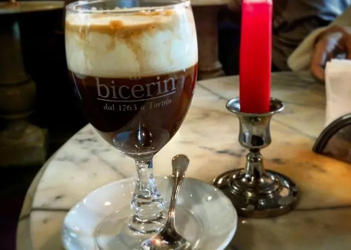 Daire Attico Con Garage Coperto Torino