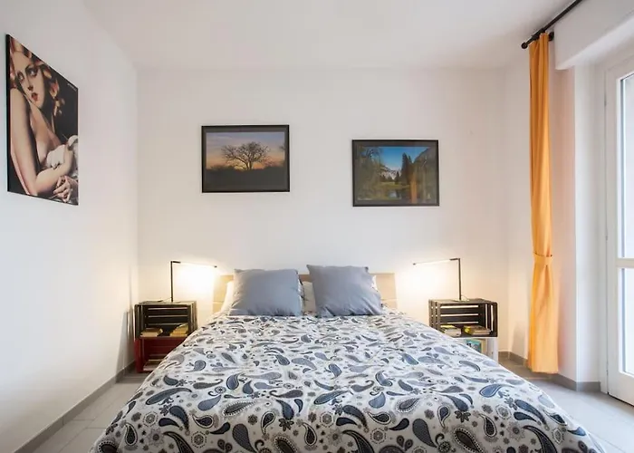 Daire Attico Con Garage Coperto