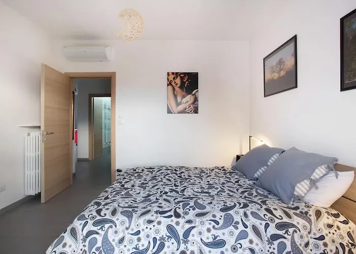 Attico Con Garage Coperto *